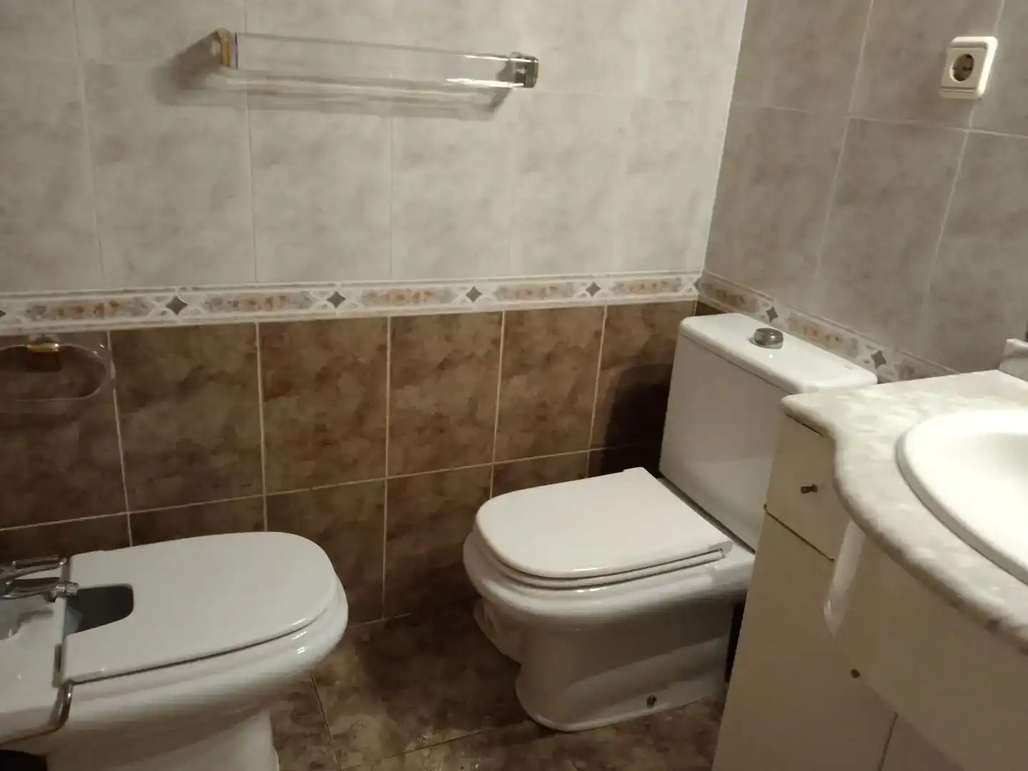 Badezimmer von Wohnung zur Miete in Torredembarra mit Schwimmbad, Möbliert und Balkon