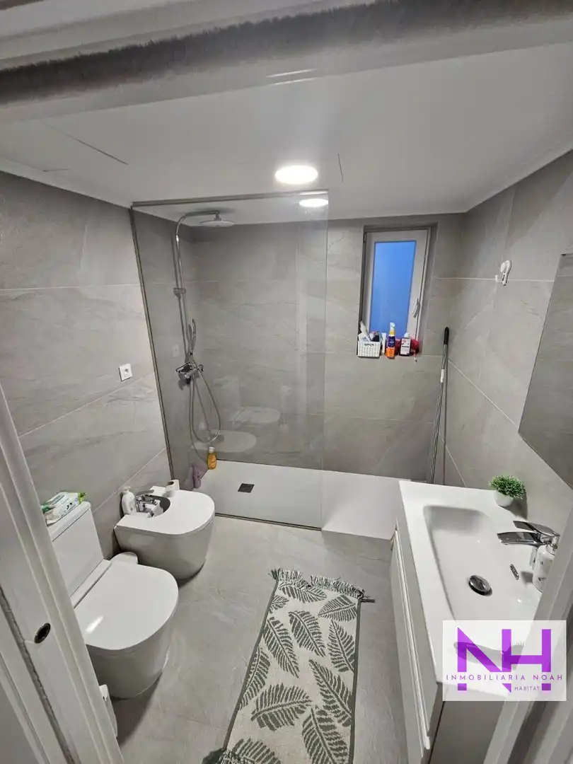 Baño de Casa o chalet en venta en Almazora / Almassora con Aire acondicionado, Jardín privado y Terraza