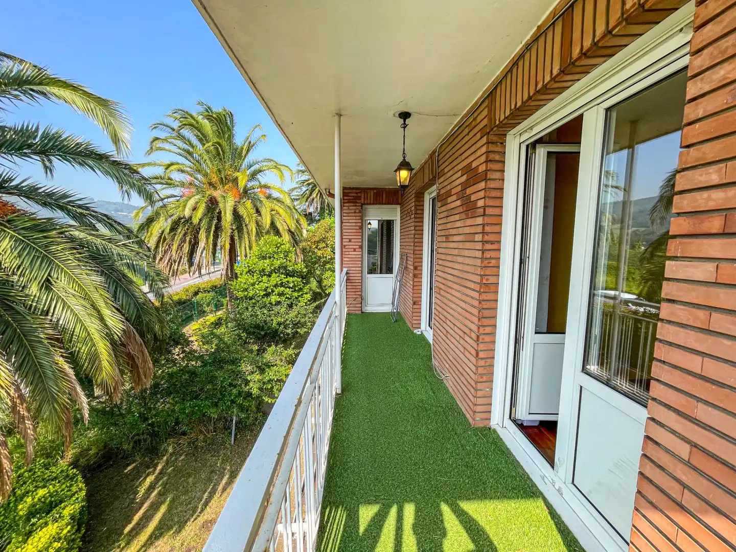 Balcony of Houses for sale in Abanto y Ciérvana-Abanto Zierbena  with Heating, Private garden and Storage room