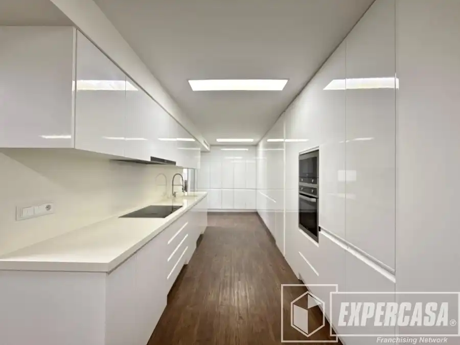 Kitchen of Houses for sale in Domeño  with Air Conditioner and Terrace