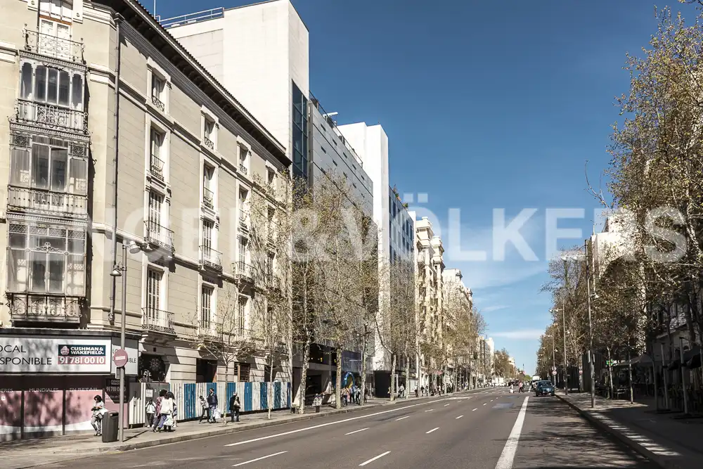 Vista exterior de Pis de lloguer en Madrid amb Calefacció
