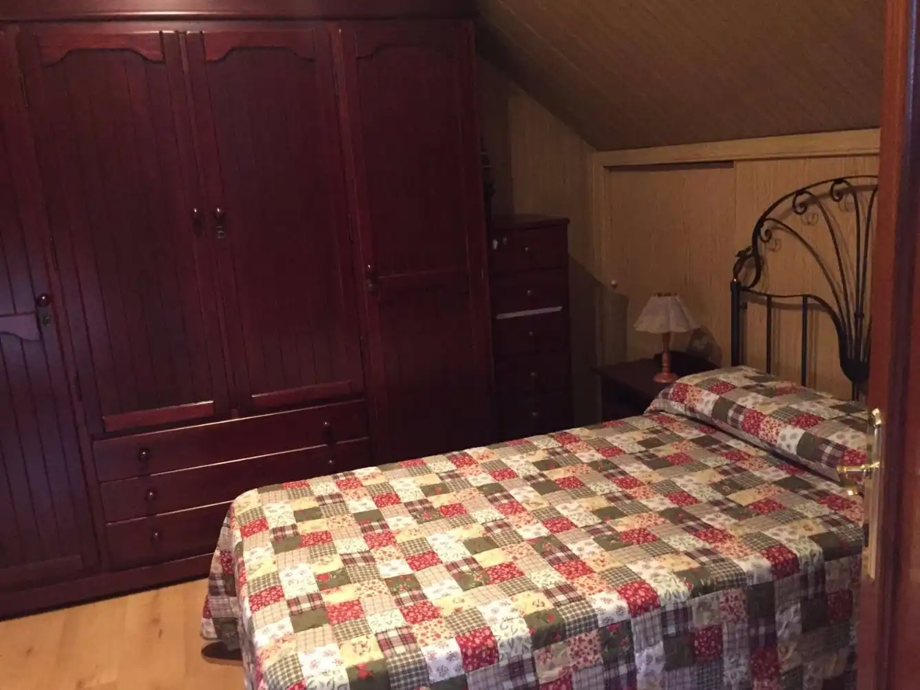 Habitación de Casa adosada en venta en Melilla con Aire acondicionado, Jardín privado y Terraza