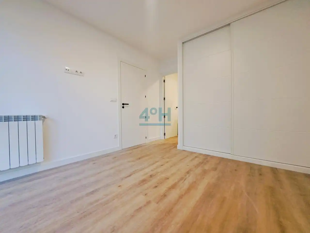 Bedroom of Flat for sale in Ourense Capital   with Heating and Balcony