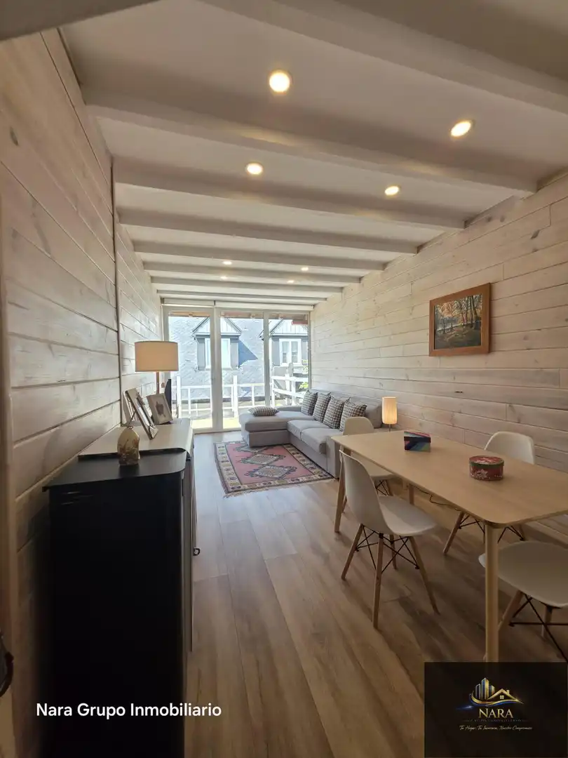 Sala d'estar de Àtic en venda en Hermandad de Campoo de Suso amb Calefacció, Terrassa i Traster
