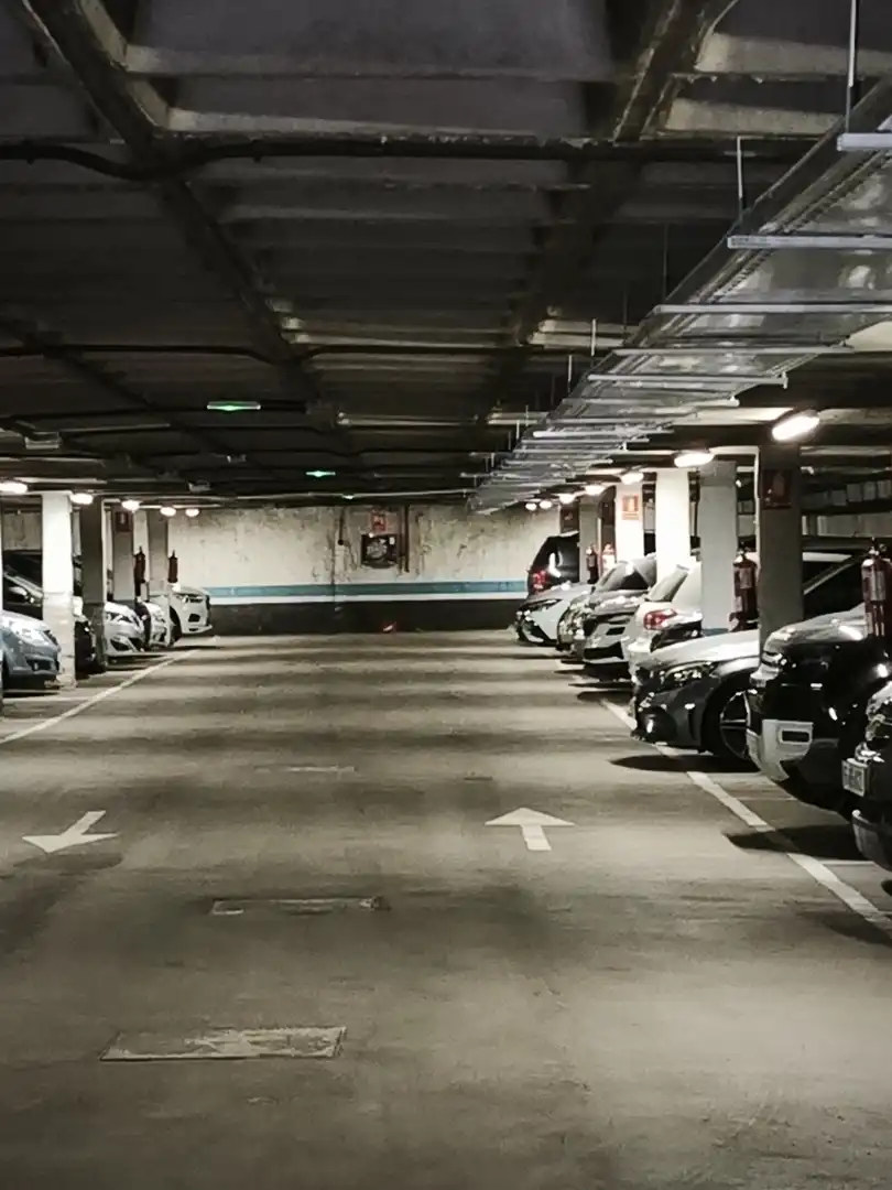 Parkplatz von Garage zur Miete in Madrid