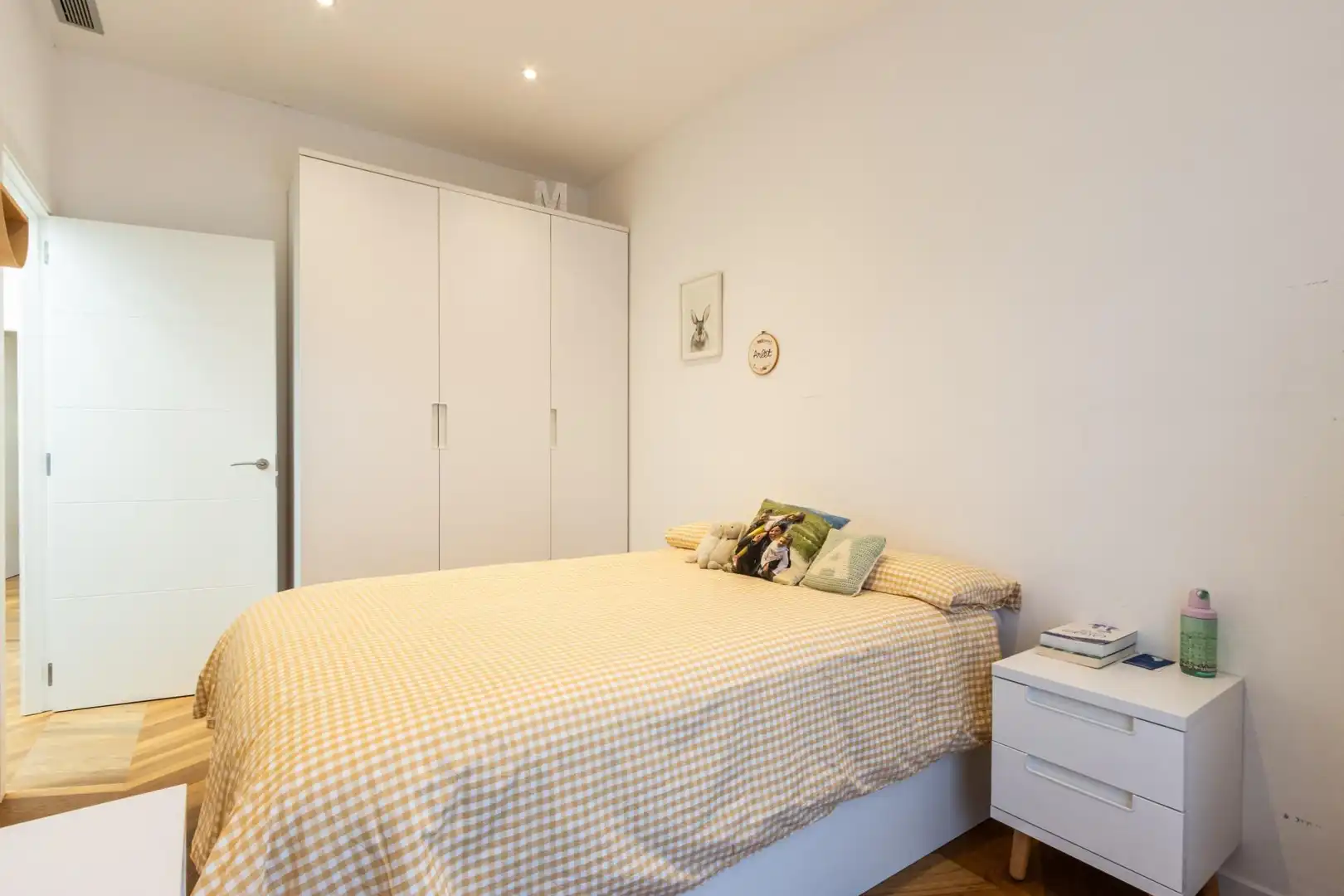 Bedroom of Flat for sale in Sant Llorenç Savall  with Heating, Private garden and Parquet flooring