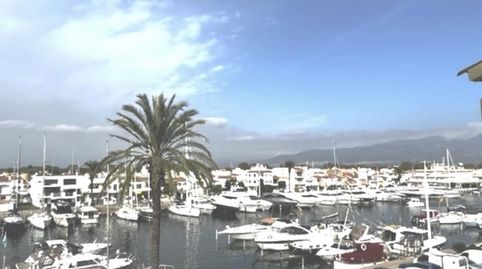 Foto 4 de Piso en venta en Carrer Cavall de Mar, Salins - Cavall de Mar, Empuriabrava