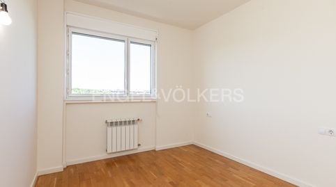 Foto 3 de Piso de alquiler en Turó de Can Mates, Sant Cugat del Vallès