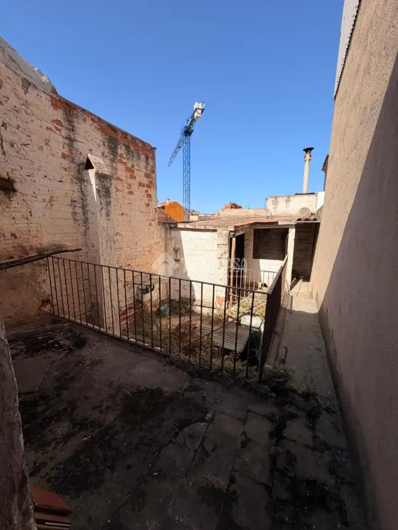 Casa bifamiliare in vendita a Centre - Sant Oleguer, imagen 8