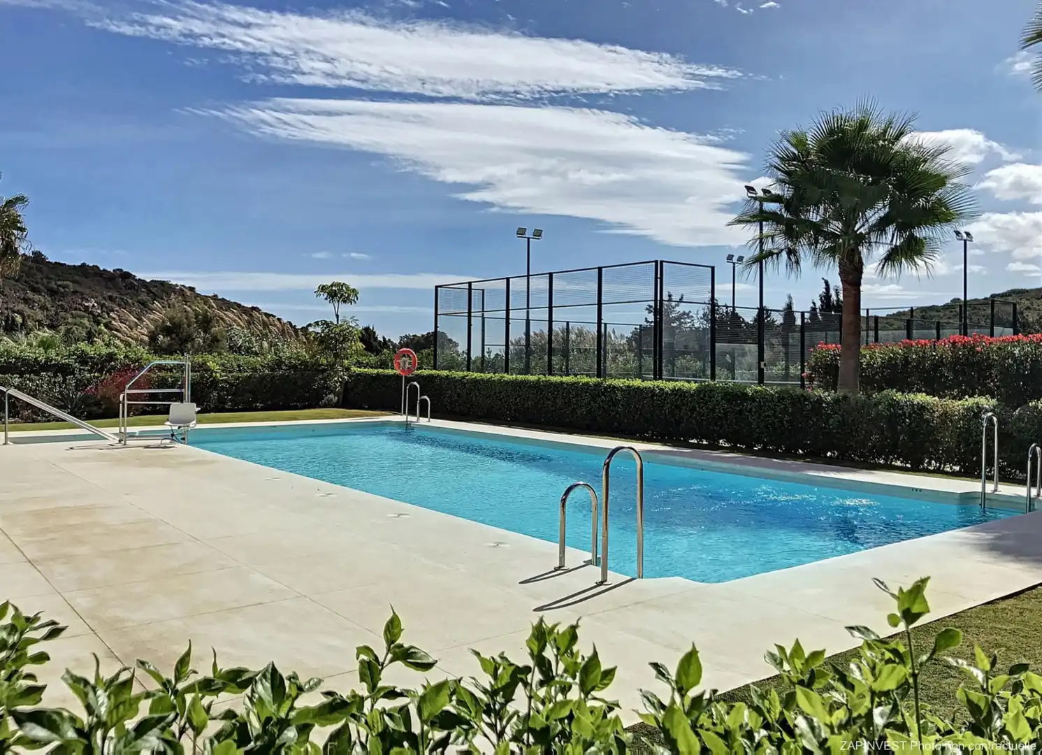 Piscina de Planta baja en venta en Casares con Aire acondicionado, Terraza y Piscina