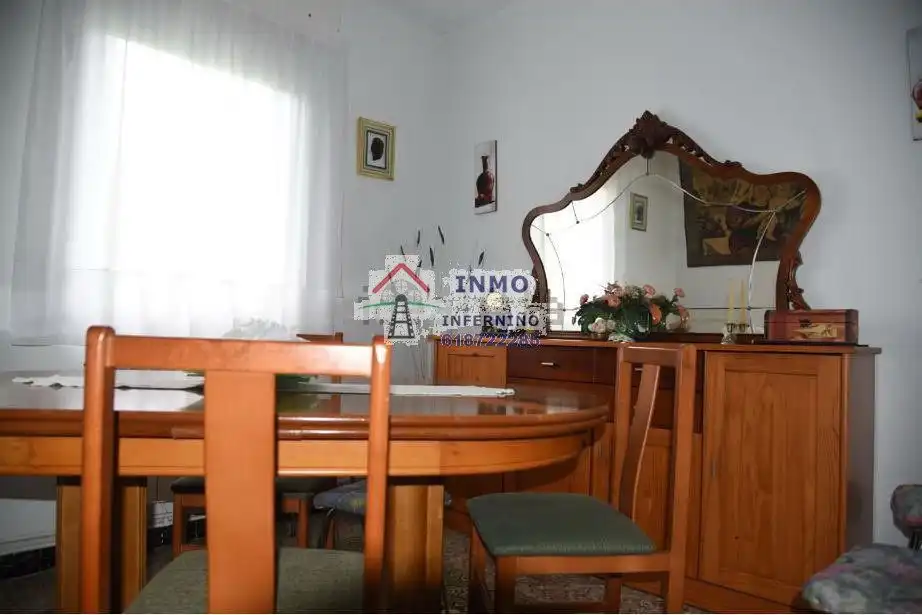 Casa o xalet en venda a A Malata - Catabois - Ciudad Jardín