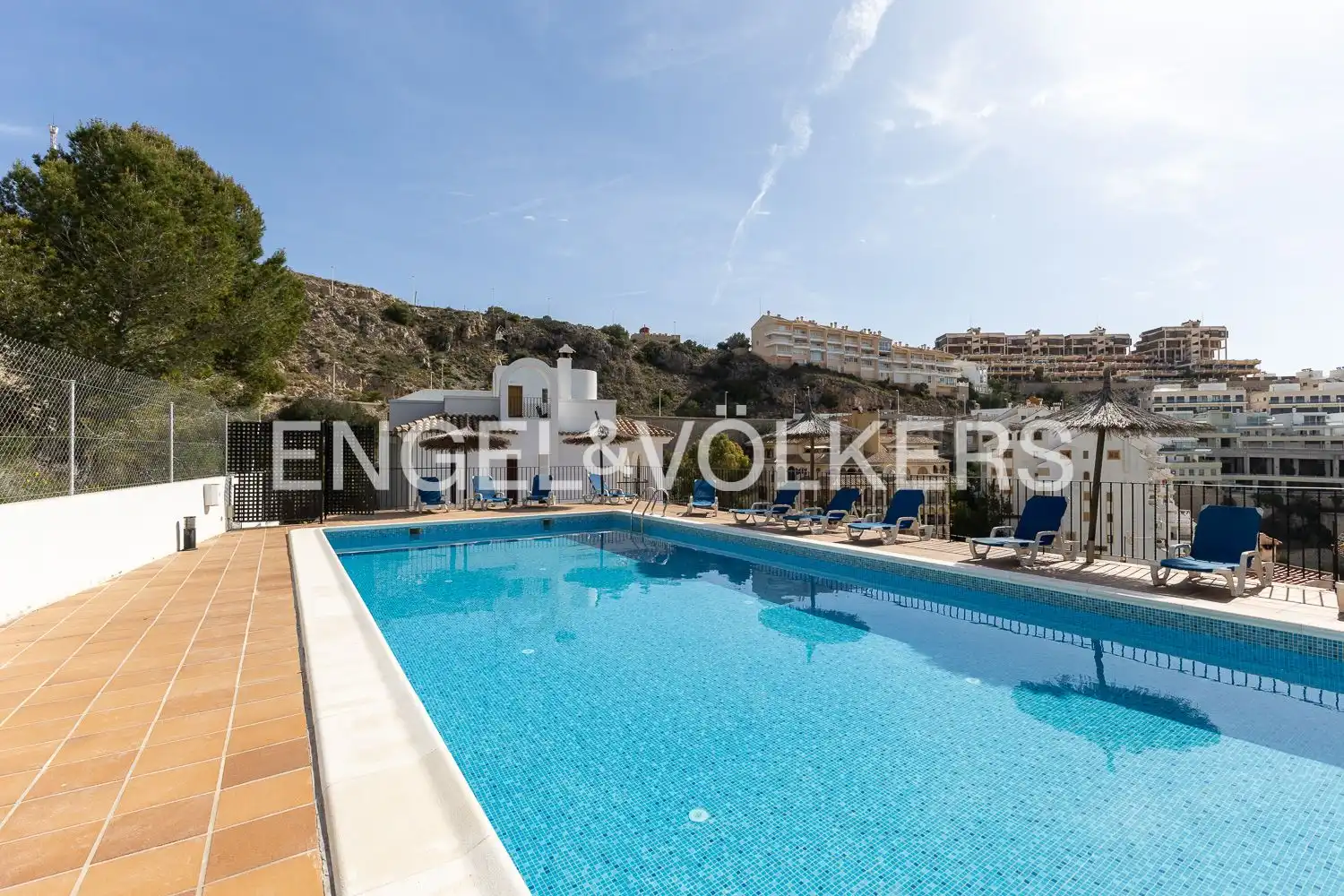 Piscina de Ático de alquiler en Cullera con Aire acondicionado, Calefacción y Parquet