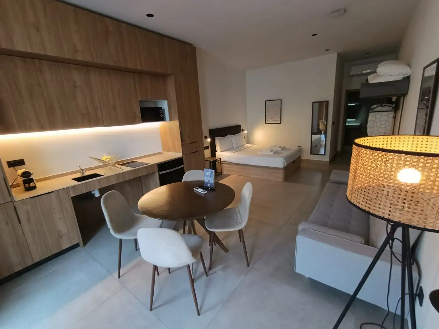 Sala d'estar de Estudi en venda en Valencia amb Aire condicionat, Calefacció i Moblat