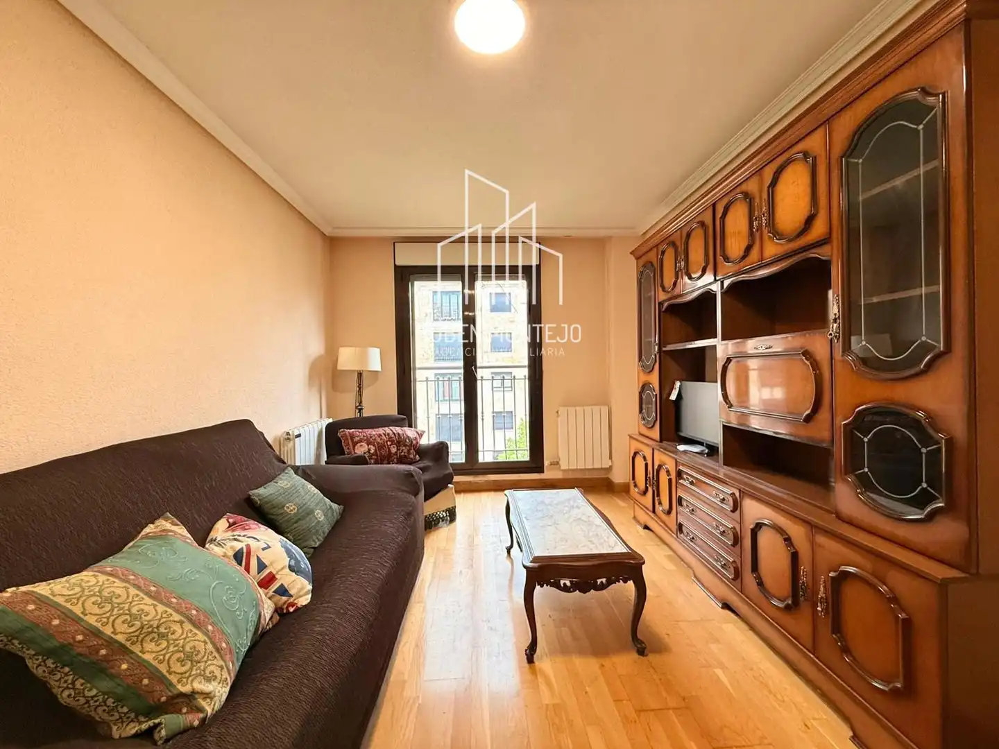 Living room of Flat for rent in Salamanca  with Heating, Terrace and Furnished