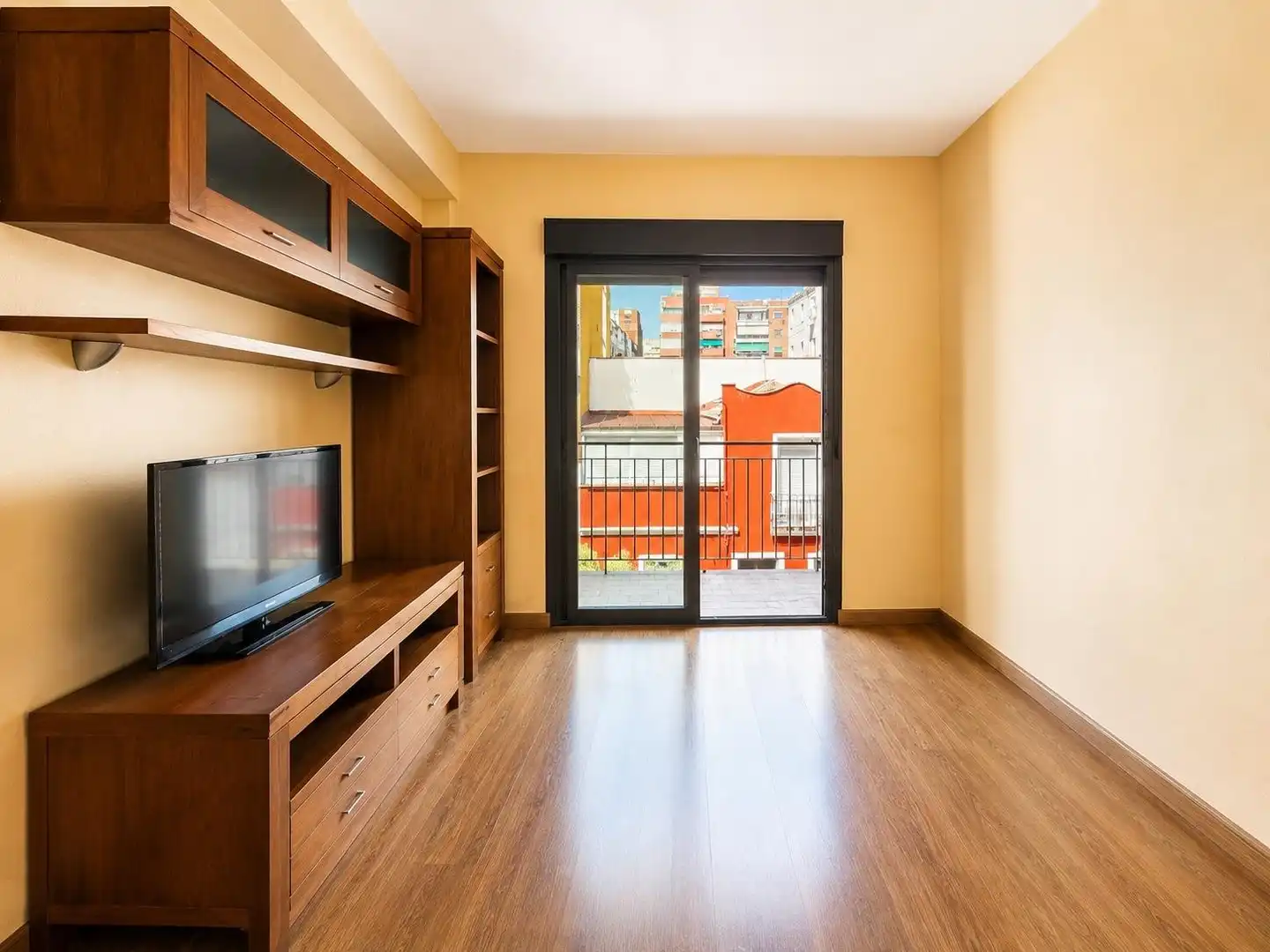 Wohnzimmer von Wohnung zum Verkauf in Madrid mit Heizung, Parkett und Terrasse