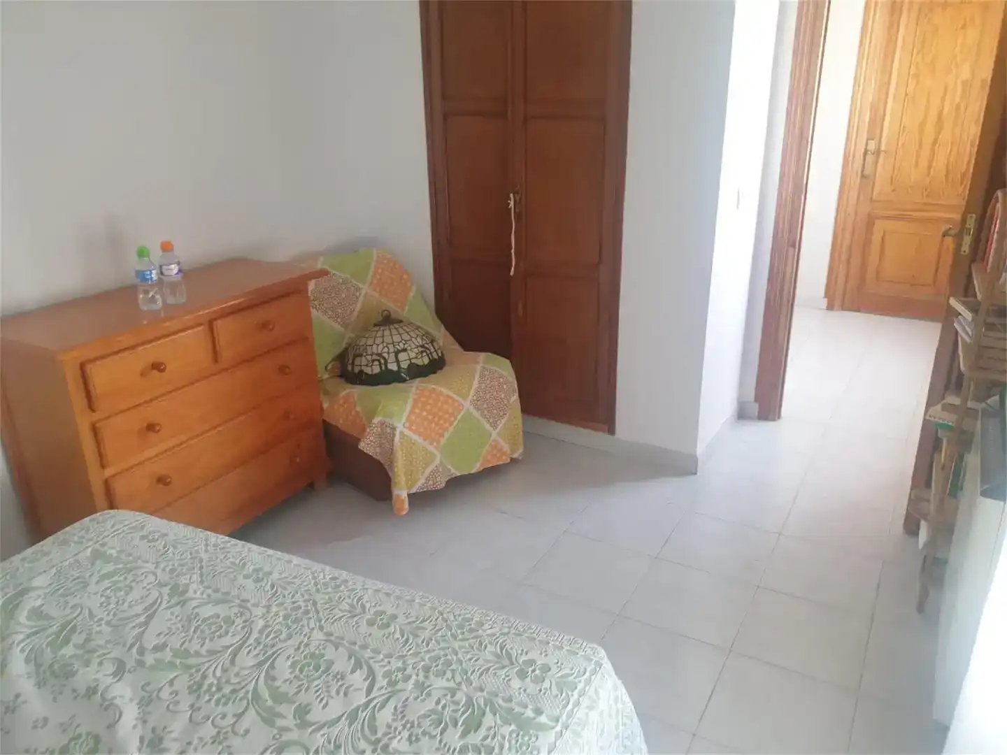 Habitación de Casa adosada en venta en Alcocer con Trastero, Amueblado y Balcón