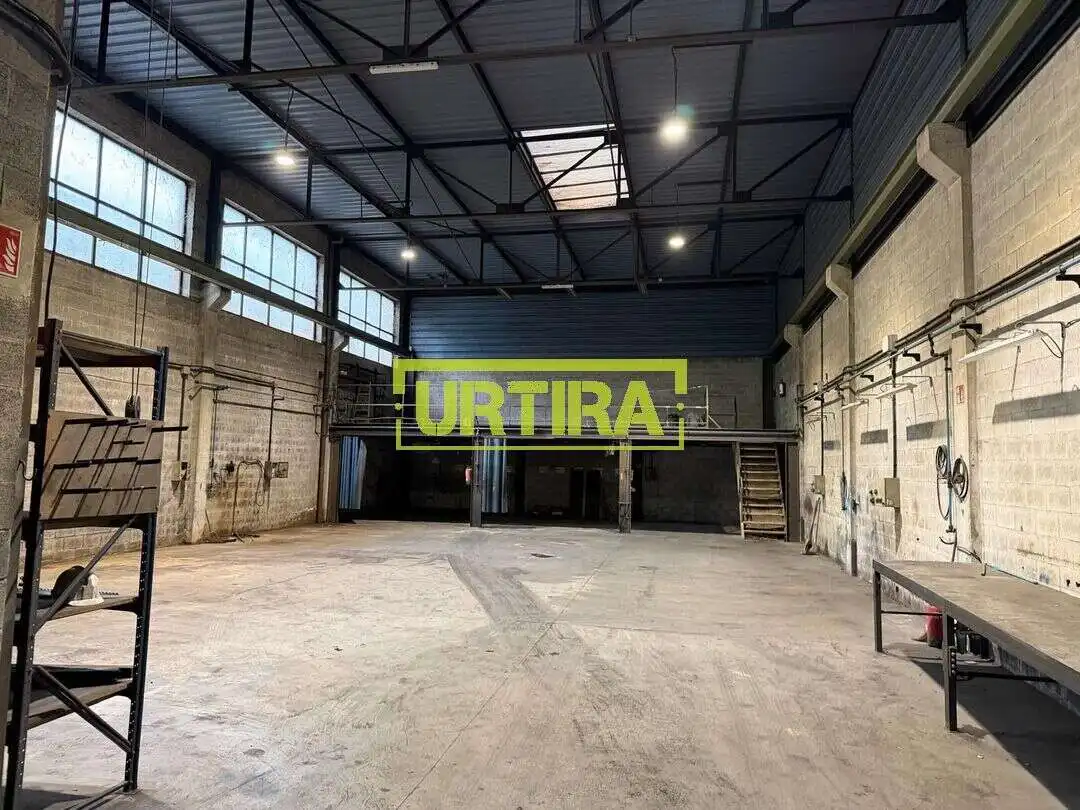 Nau industrial en venda en Hernani
