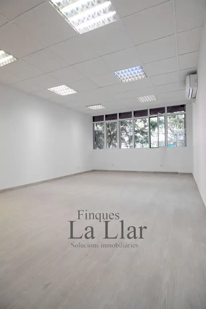 Büro zum Verkauf in de los Castillejos, Sagrada Família
