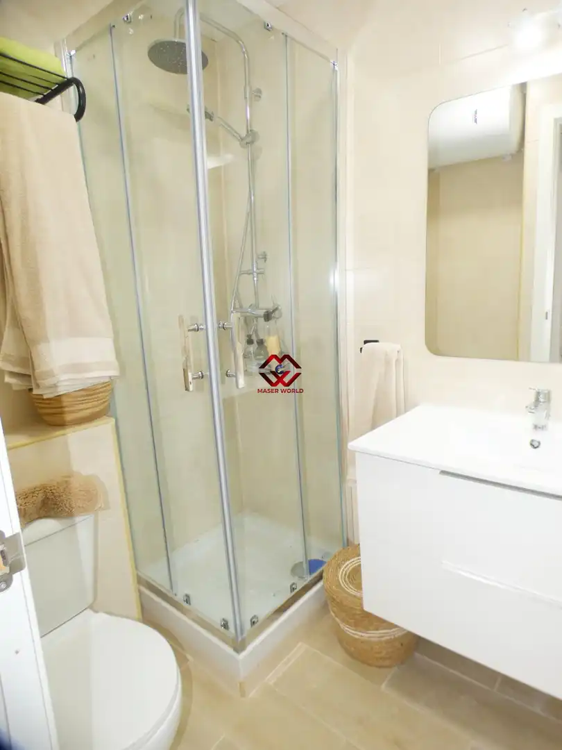 Badezimmer von Erdgeschoss zum Verkauf in Mazarrón mit Möbliert