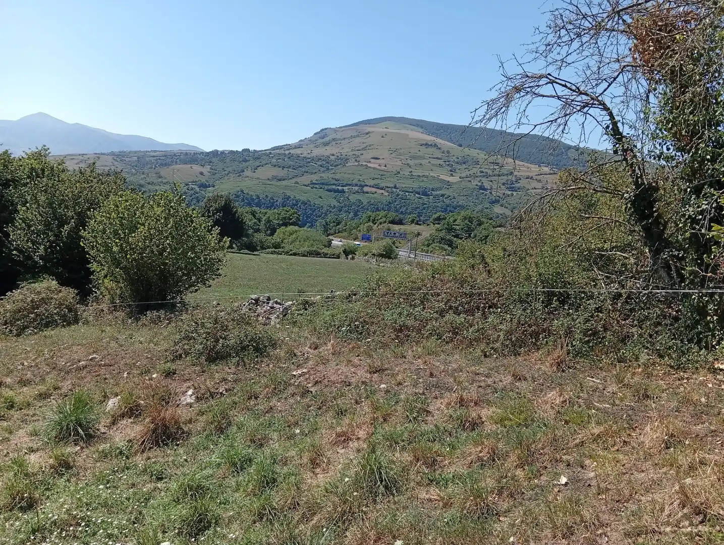 Terreni e lotti in vendita a Viaducto de Pedredo 54