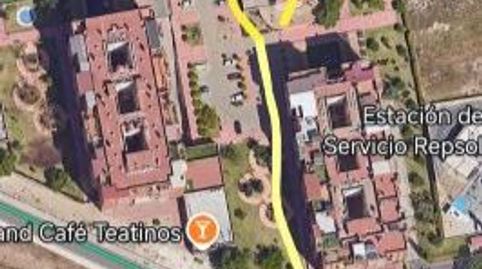 Foto 2 de Garaje de alquiler en Avenida Dolores Rodríguez de Aragón, 9, El Cónsul - Ciudad Universitaria - El Romeral, Málaga Capital