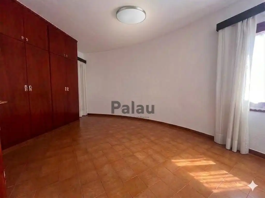 Dormitori de Casa o xalet en venda en Ciutadella de Menorca amb Jardí privat, Terrassa i Traster