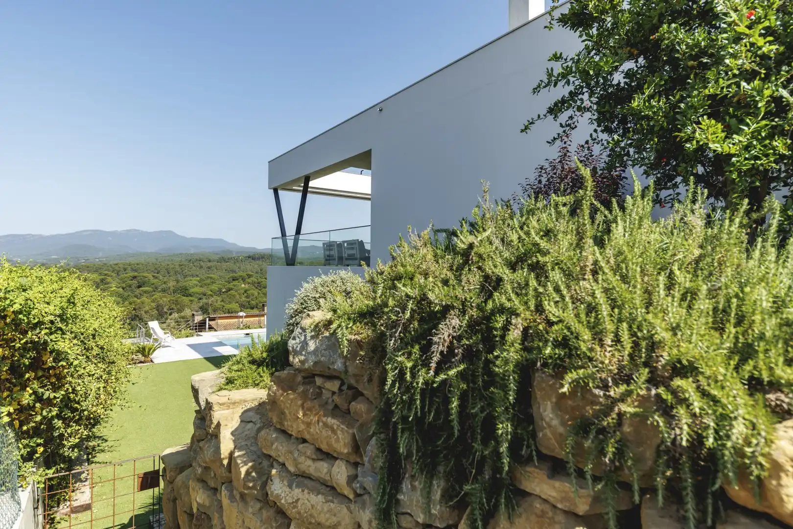 Exterior view of Houses for sale in Sant Julià de Ramis  with Air Conditioner, Heating and Terrace