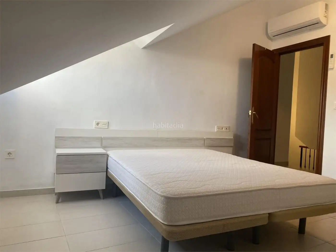 Duplex avec ascenseur à louer à Calle General Marchesis 12, imagen 13