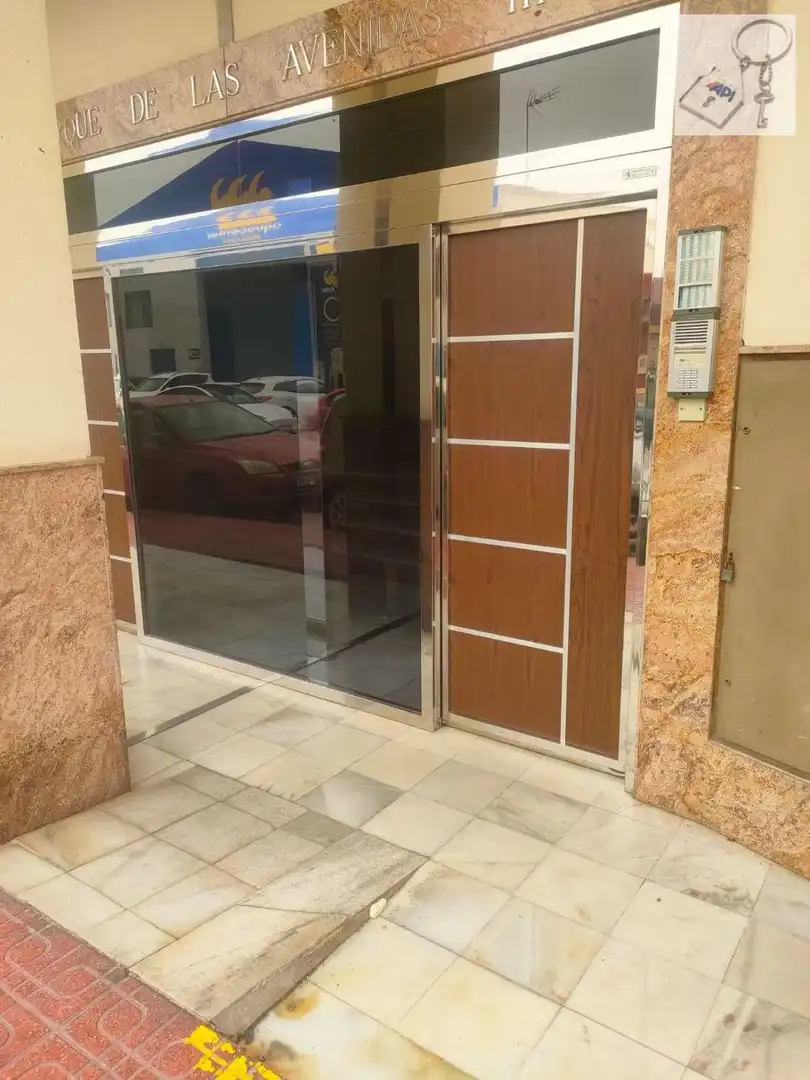 Apartamento en venta en Torrevieja con Piscina y Amueblado