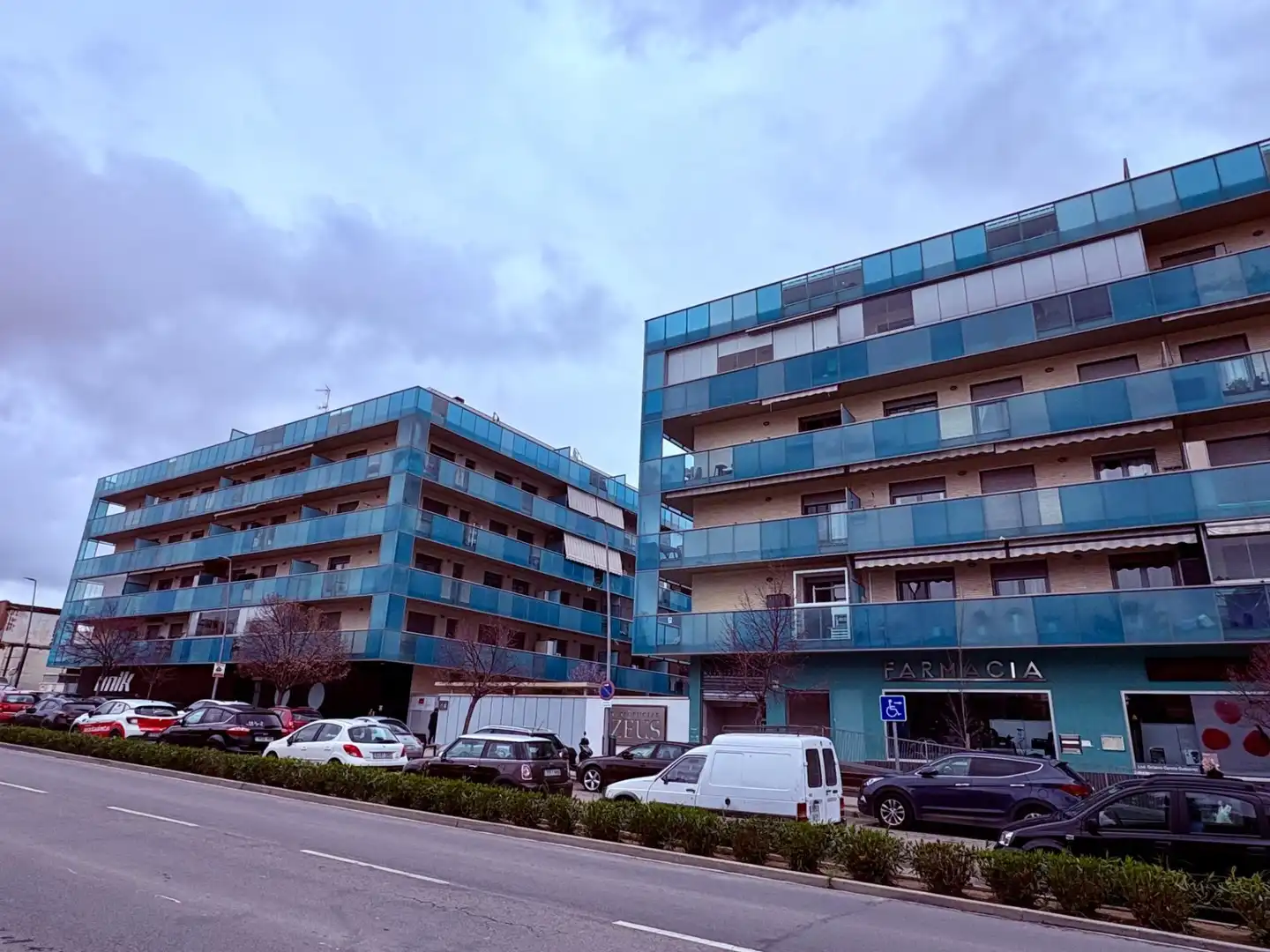 Vista exterior de Pis en venda en Cuarte de Huerva amb Calefacció, Jardí privat i Terrassa