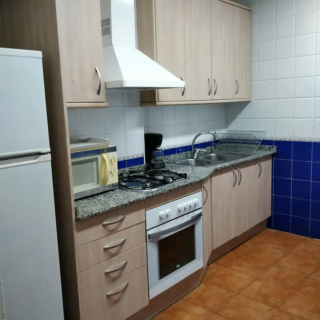 Cocina de Piso para compartir en Barcelona con Aire acondicionado, Calefacción y Amueblado