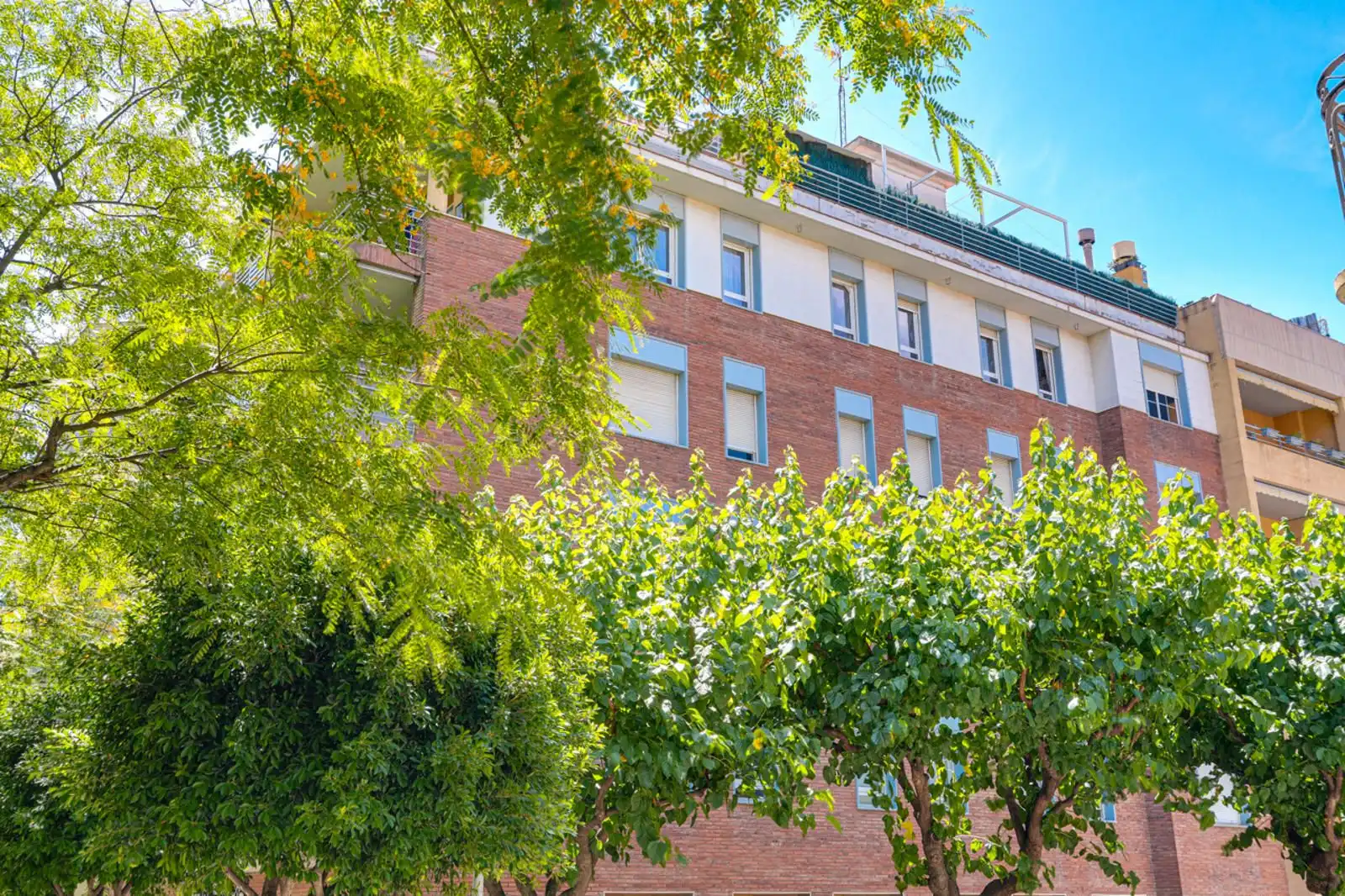 Exterior view of Attic for sale in Sant Feliu de Llobregat  with Air Conditioner, Heating and Terrace