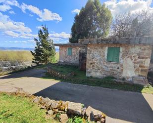 Vista exterior de Terreny en venda en Valle de Trápaga-Trapagaran