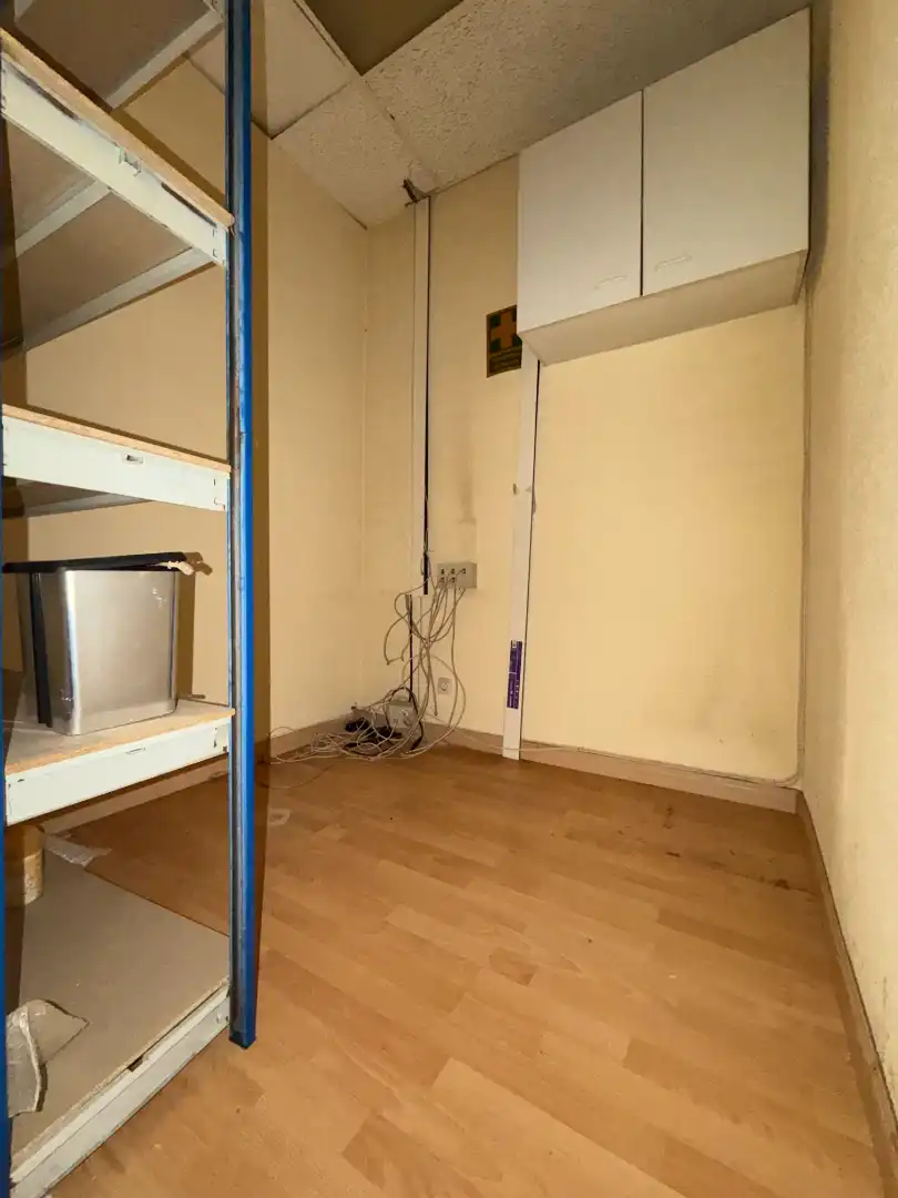Gewerbefläche zum Verkauf in Calle de Luis de Hoyos Sainz, imagen 13