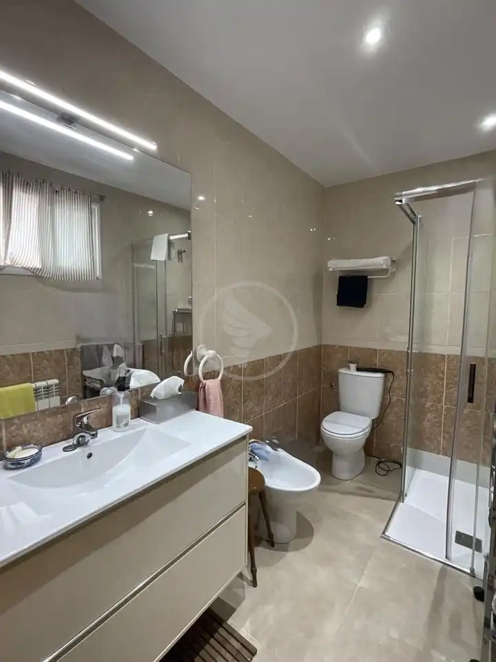Bany de Casa o xalet en venda en San Gonzalo