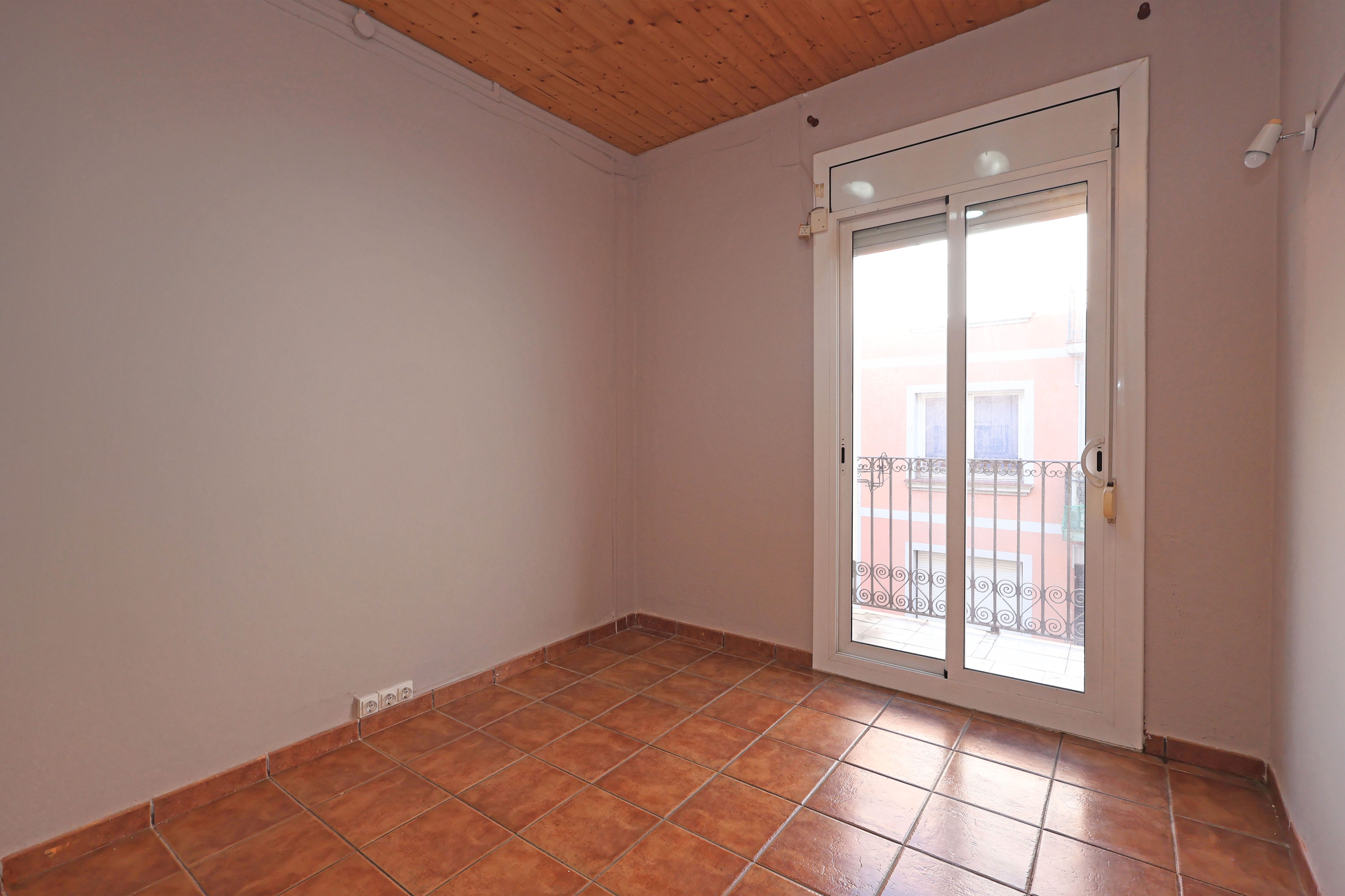 Habitación de Piso en venta en  Barcelona Capital con Balcón