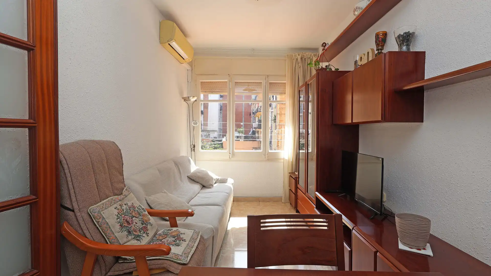 Schlafzimmer von Wohnung zum Verkauf in  Barcelona Capital