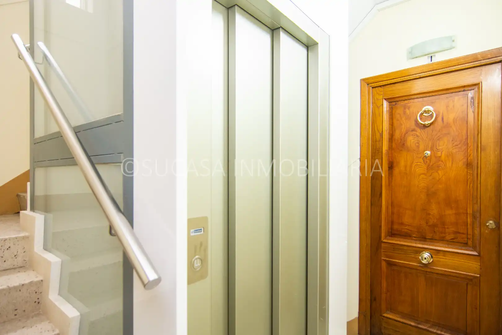 Piso en venta en A Coruña Capital  con Parquet, Horno y Lavadora