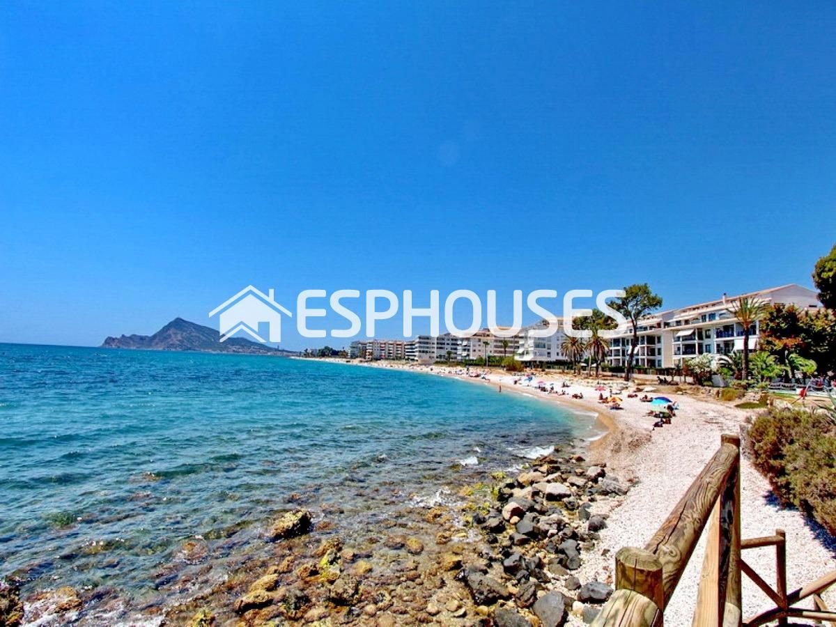 Exterior view of Planta baja for sale in Altea  with Air Conditioner, Heating and Terrace