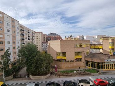 Piso en venta en San Bernardo - Carmelitas - Campus