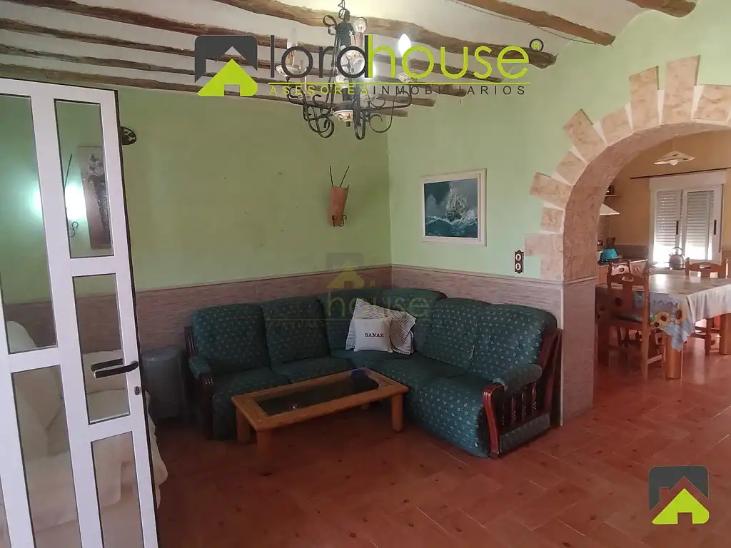 Houses for sale in Calle Doctor Barraquer, Aviles