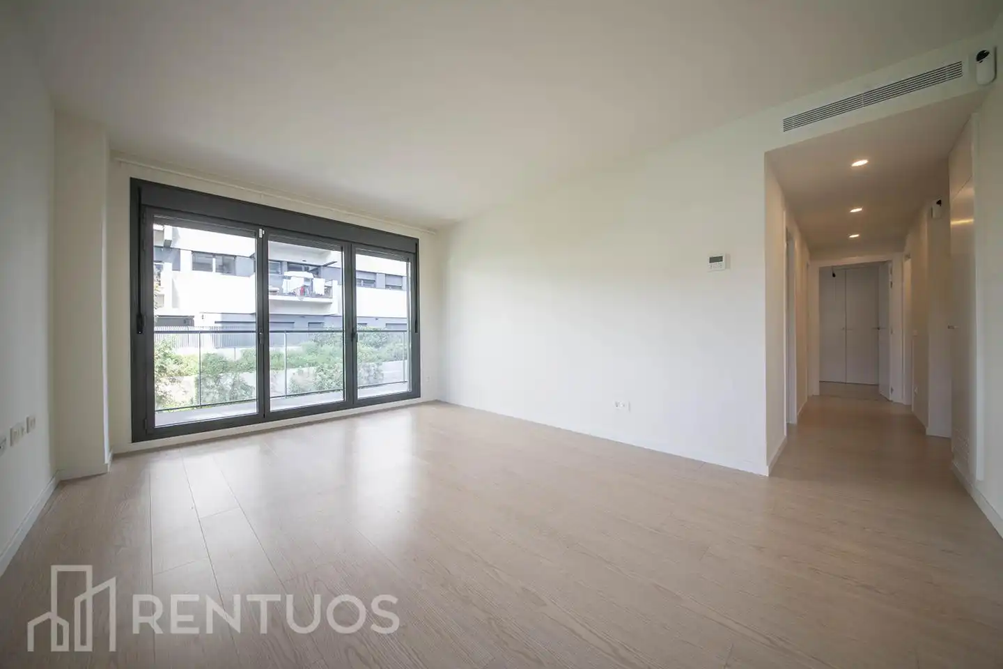 Piso con piscina en venta en De Clara Campoamor, imagen 6