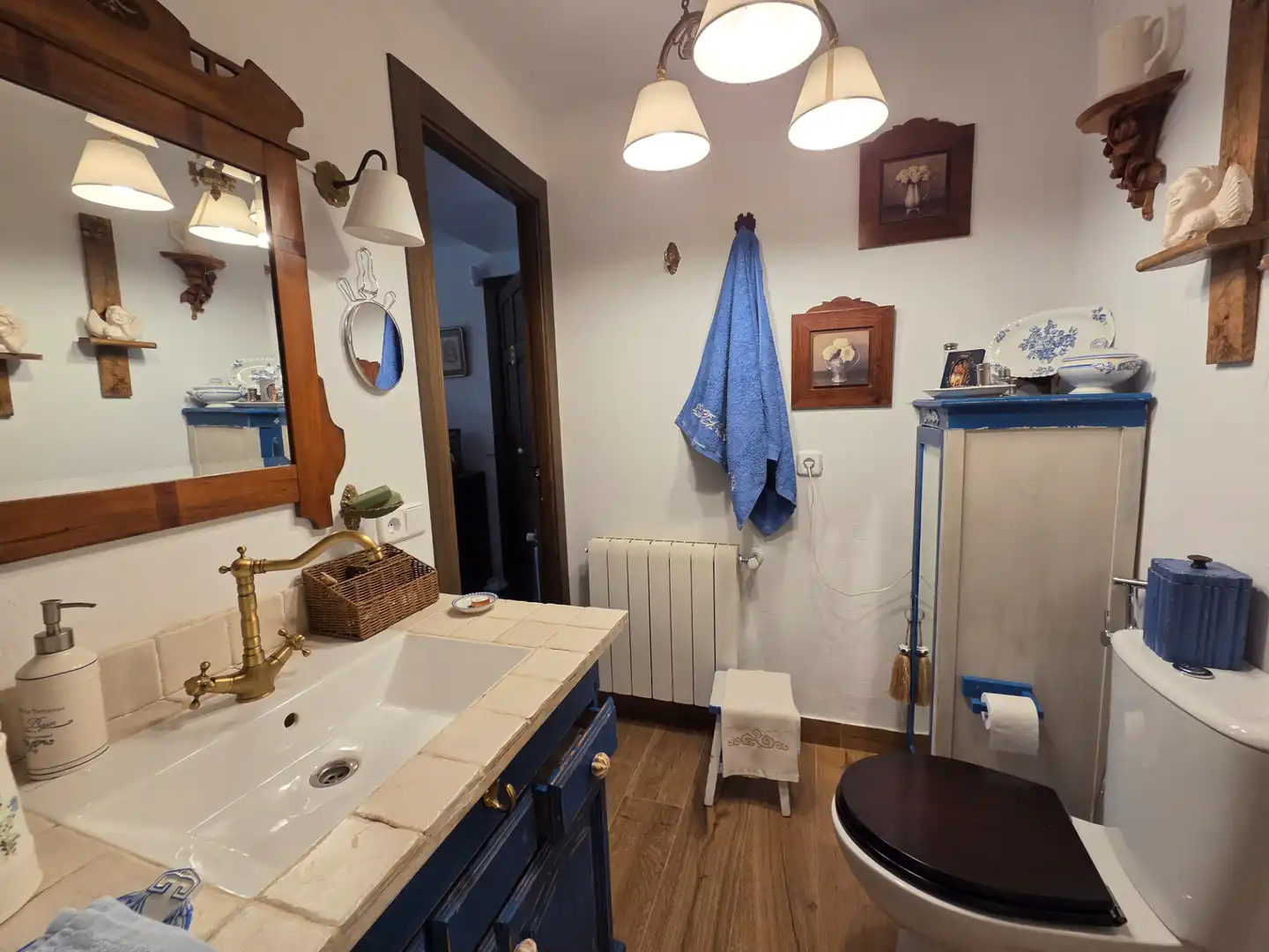Baño de Casa o chalet en venta en Santa María de la Alameda con Calefacción, Jardín privado y Amueblado