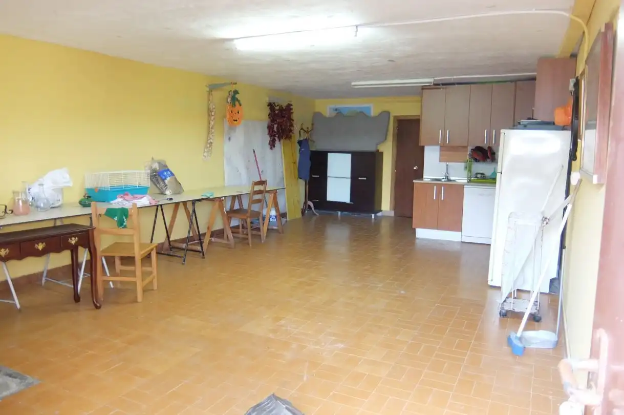Garage for sale in Sopela