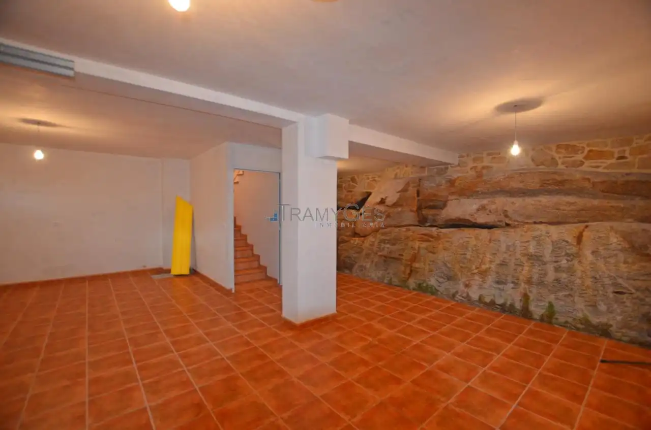 Casa o chalet en venta en Oia con Calefacción, Jardín privado y Terraza