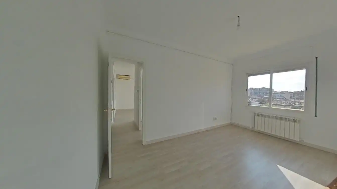 Bedroom of Flat for sale in Sabadell  with Heating