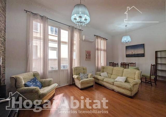 Piso en Venta en Calle BARON DE FINESTRAT en Barrio del Centro