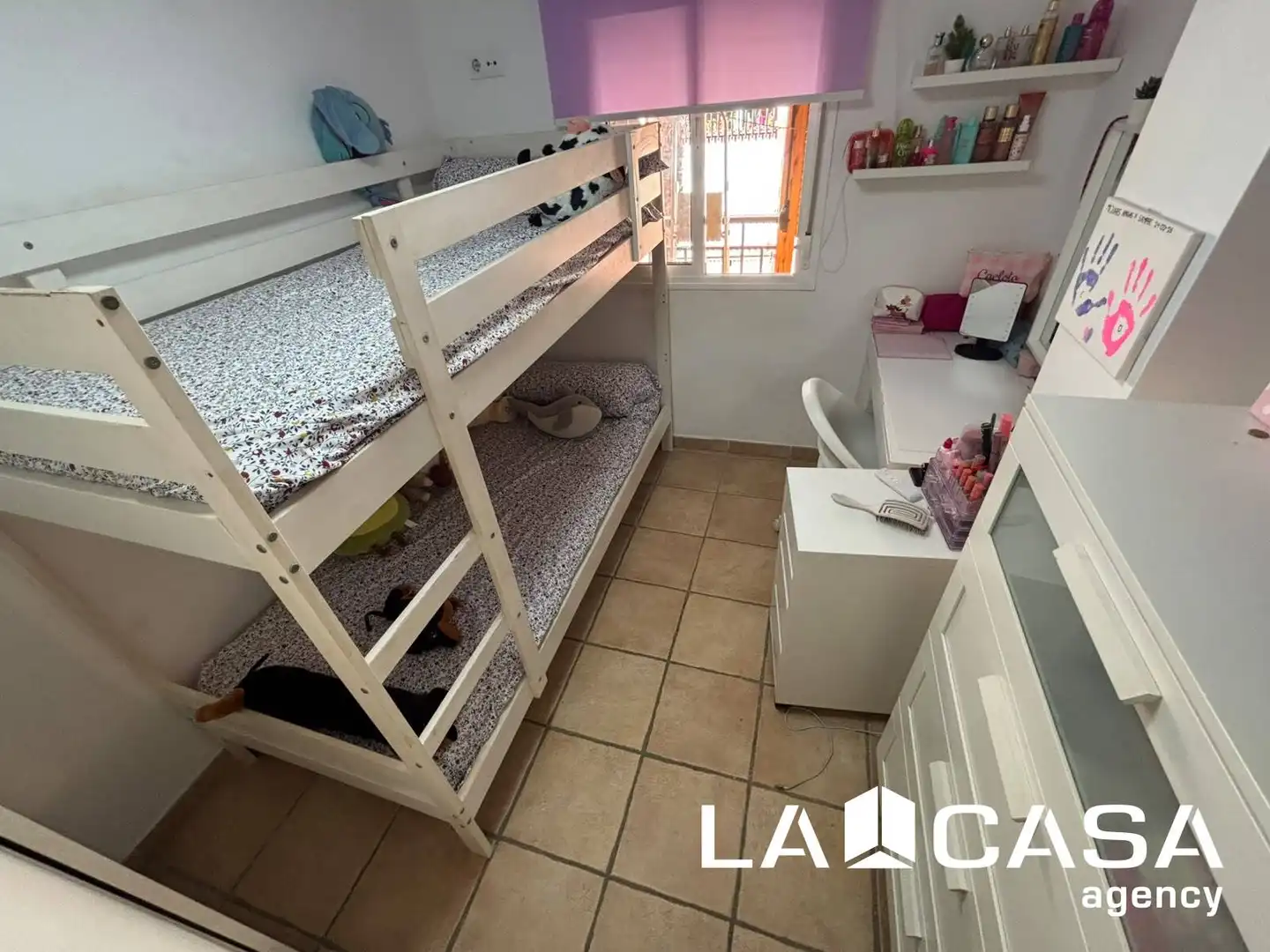 Dormitori de Pis en venda en Dos Hermanas amb Terrassa