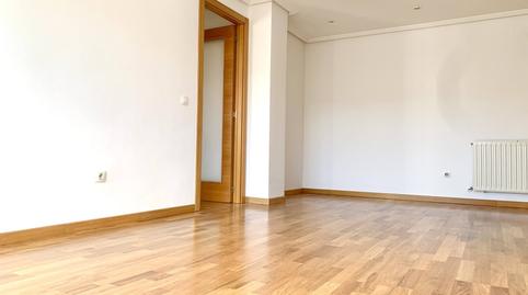 Photo 3 of Flat to rent in Salsipuedes, Villaverde Alto, Madrid