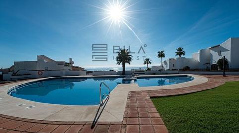 Foto 3 de Casa adosada en venda a El Juncal, Riviera del Sol, Mijas